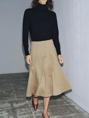 ZARA TRENCH MIDI SKIRT ZW COLLECTION NWT
(look at all images plz)